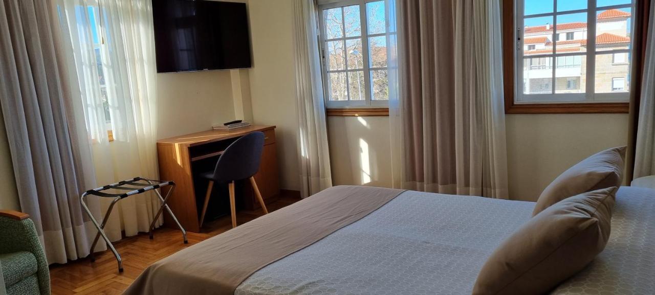 Hotel Miramar Nigran Bagian luar foto