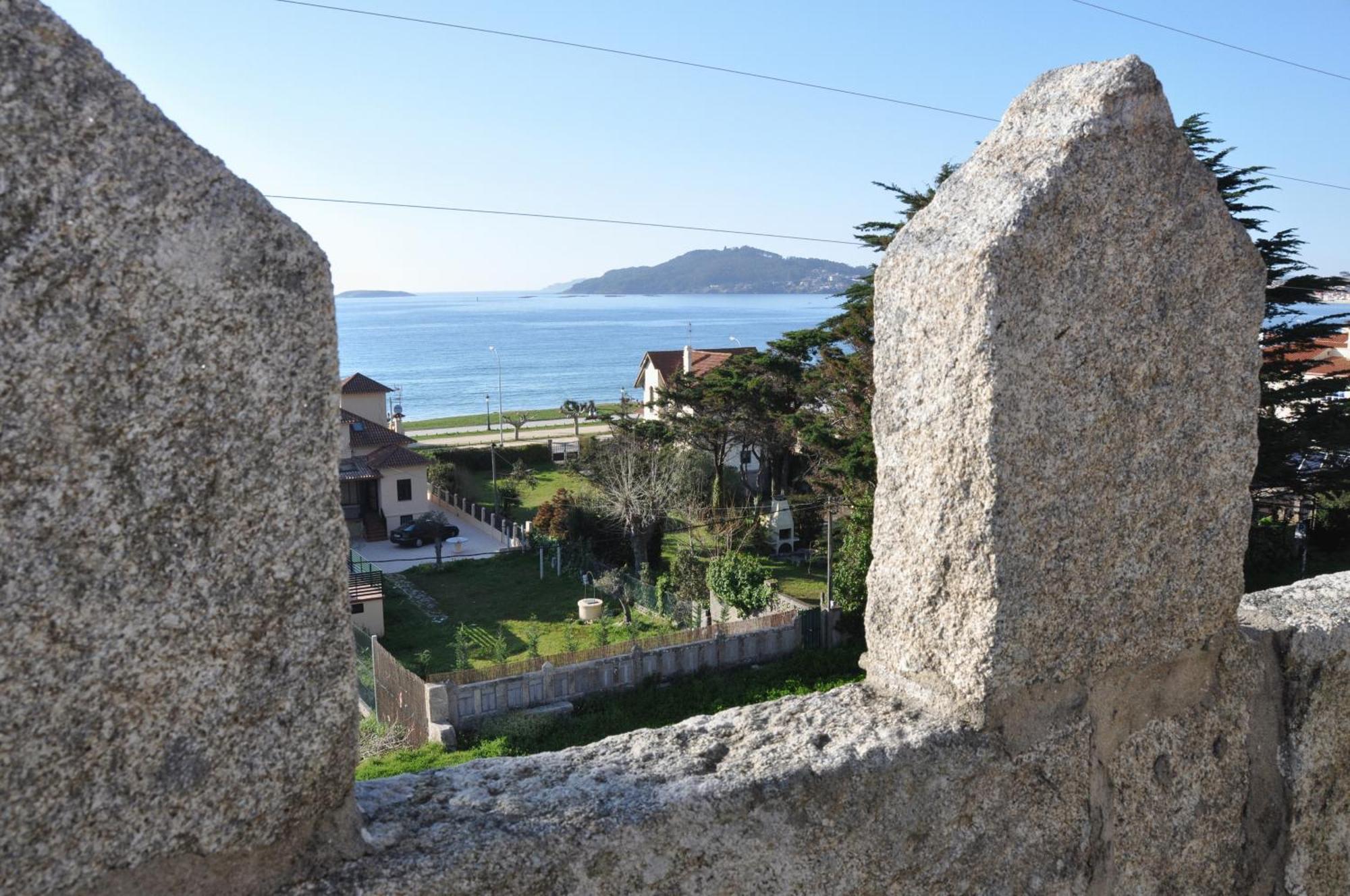 Hotel Miramar Nigran Bagian luar foto