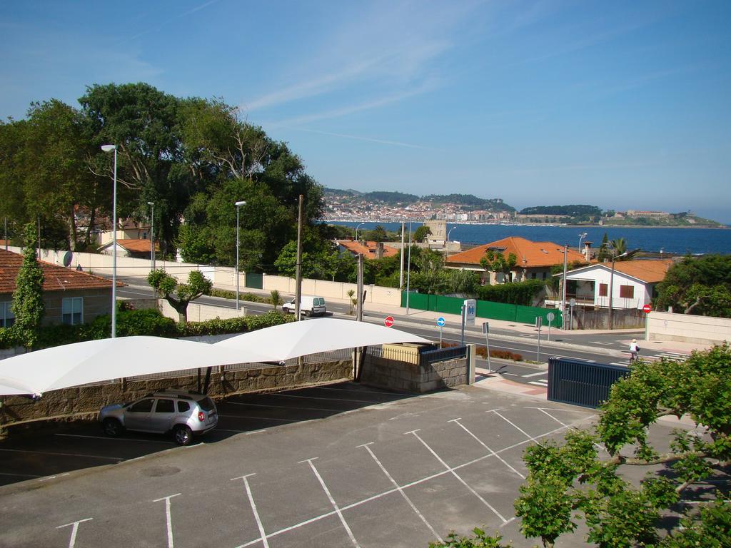 Hotel Miramar Nigran Bagian luar foto