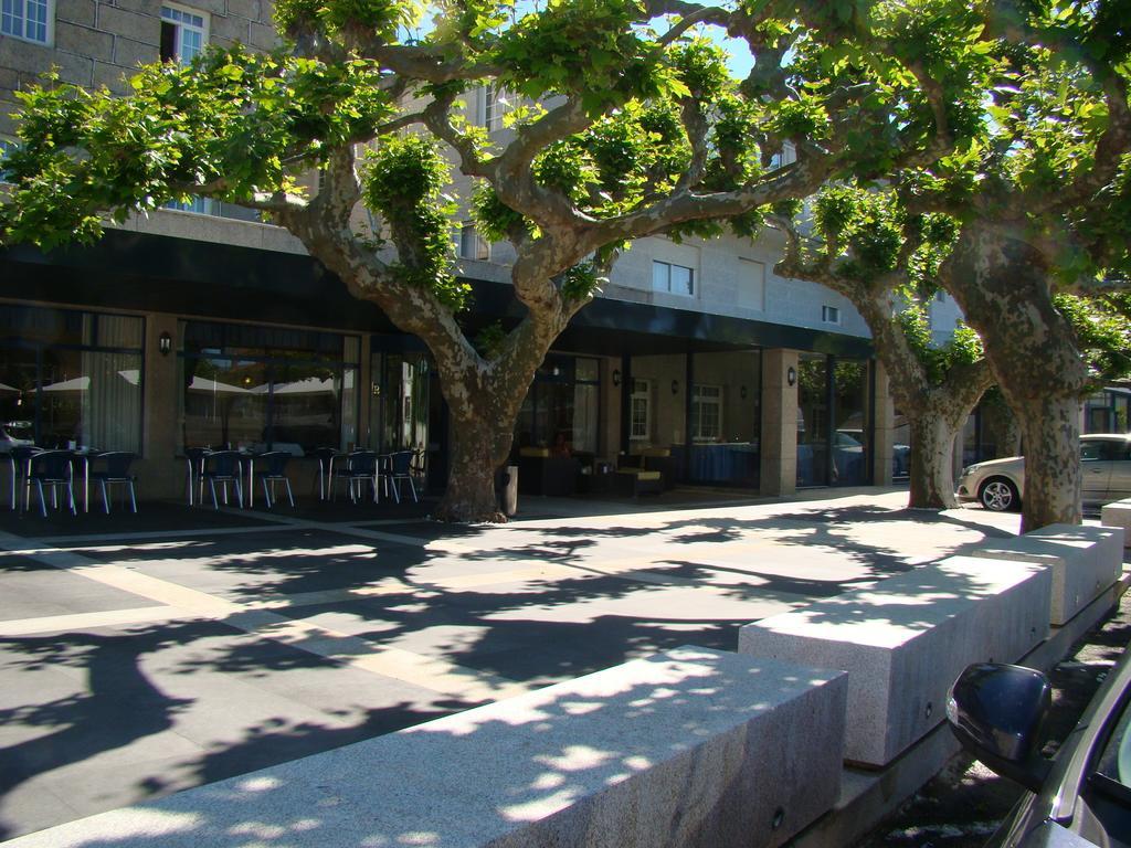 Hotel Miramar Nigran Bagian luar foto