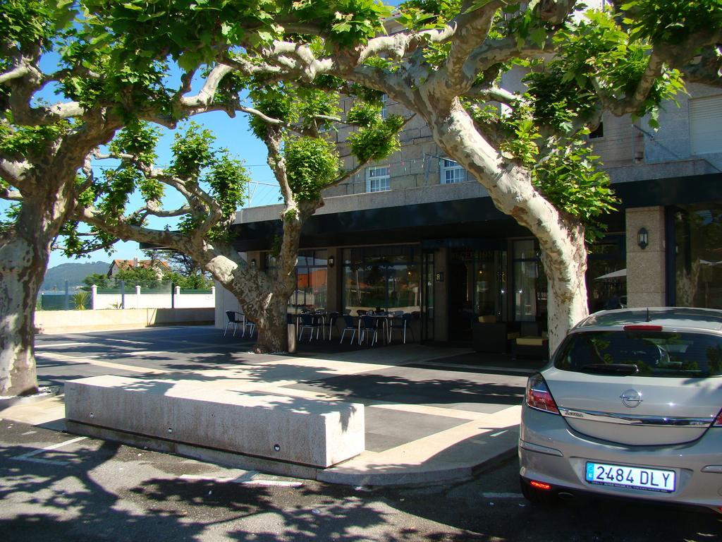 Hotel Miramar Nigran Bagian luar foto