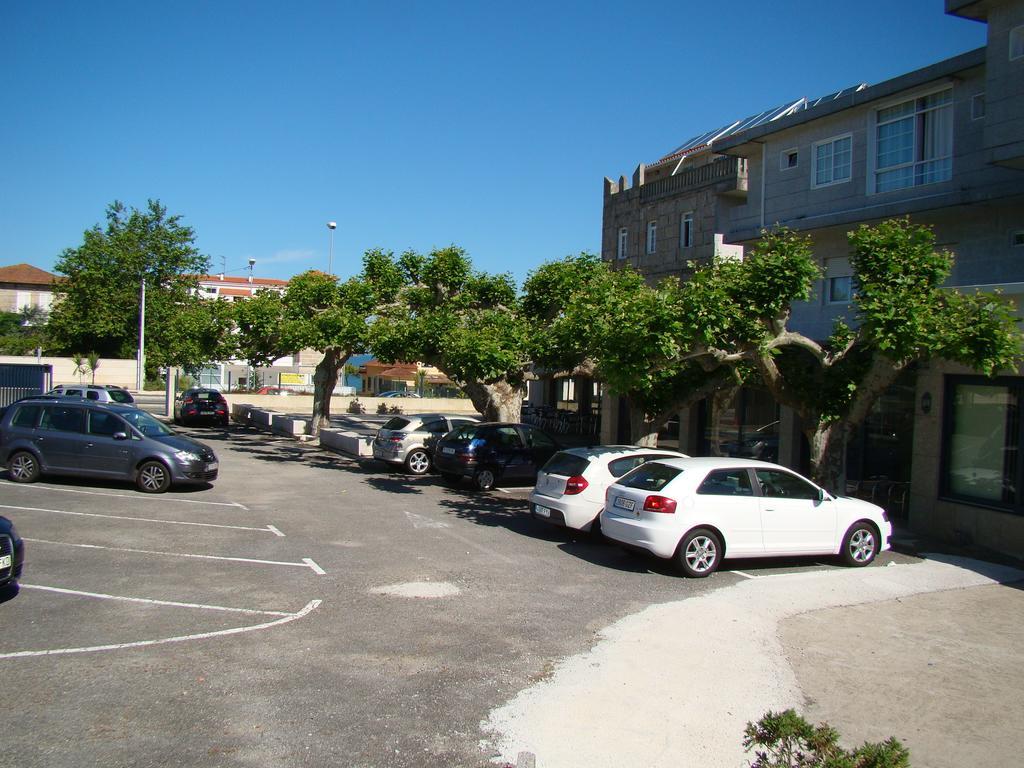Hotel Miramar Nigran Bagian luar foto