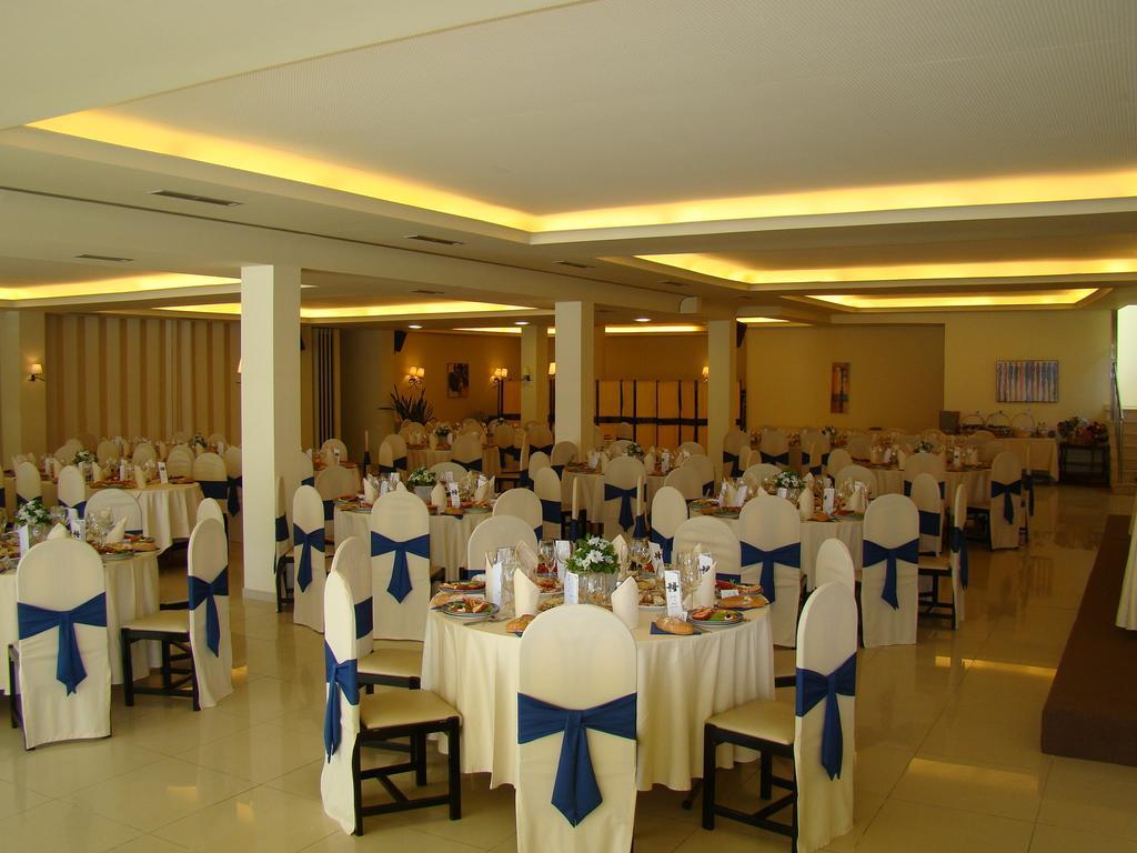 Hotel Miramar Nigran Bagian luar foto