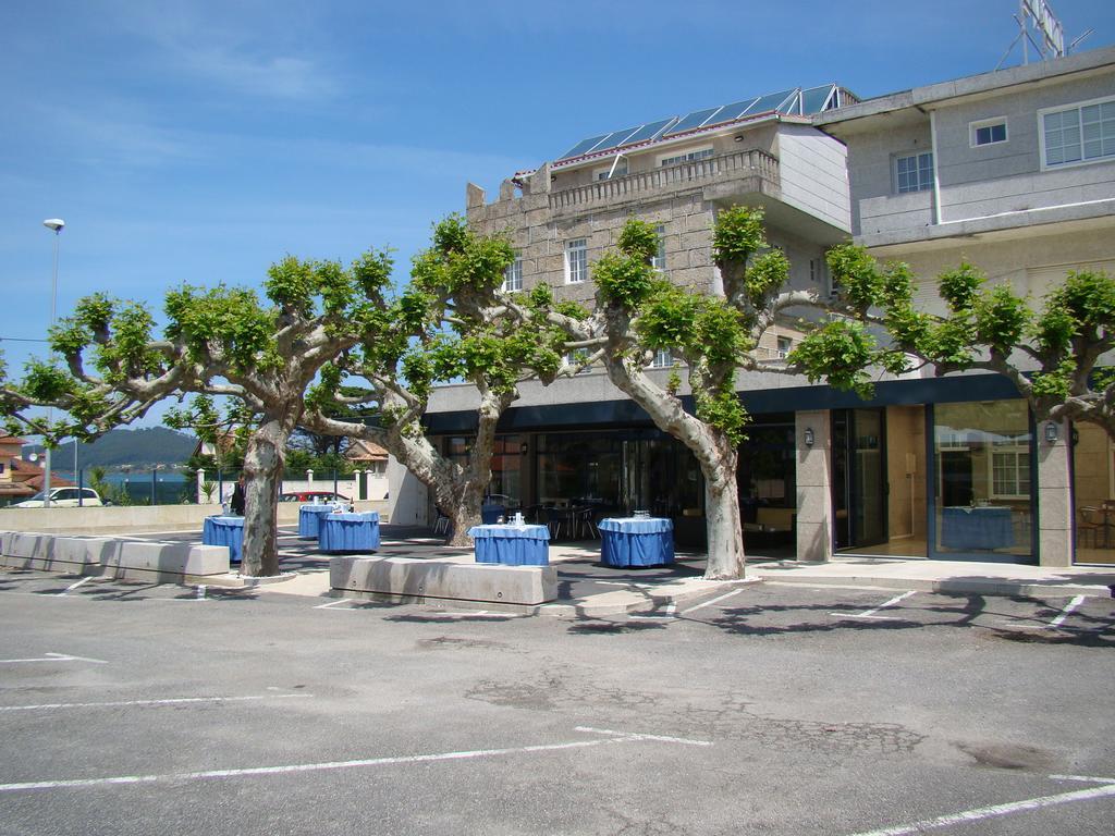 Hotel Miramar Nigran Bagian luar foto